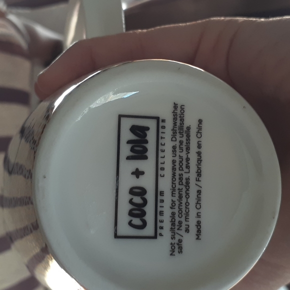 Assorted Mugs Christmas Bundle - Picture 7 of 14